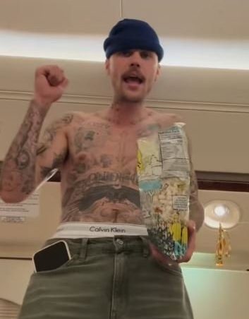 Justin Bieber shares bizarre video after slamming 'exhausting narrative' about his wellbeing