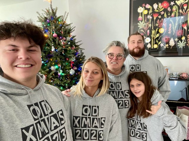 Rosie O?Donnell Instagram "christmas morning #2022 #2023" https://www.instagram.com/p/CmmOjUfurim/?hl=en
