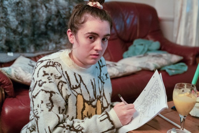 Things You Should Have Done,27-02-2024,1,Chi (LUCIA KESKIN),Roughcut TV,Jack Barnes