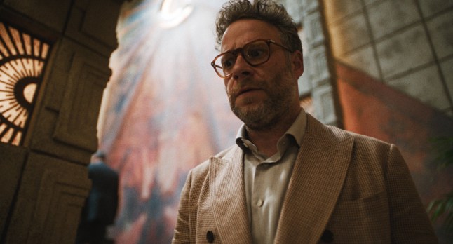 The Studio Apple + Seth Rogen stars as the newly appointed head of embattled Continental Studios in Hollywood. Bryan Cranston, Martin Scorsese, Ron Howard, Charlize Theron and Rebecca Hall guest star. TV STILL PR