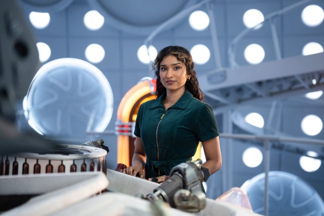 Belinda Chandra played by Varada Sethu