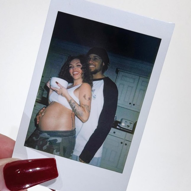 Jesy Nelson pregnant with twins