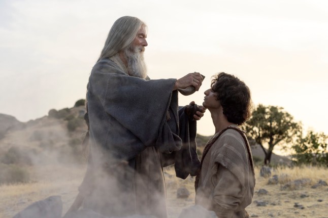 Samuel (Stephen Lang) and David (Michael Iskander) in HOUSE OF DAVID S1 Photo Credit: Nikos Nikolopoulos/Prime ?? Amazon Content Services LLC