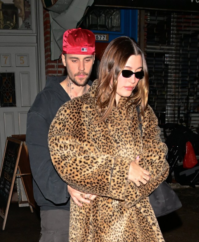 NEW YORK, NEW YORK - FEBRUARY 06: Justin Bieber and Hailey Bieber are seen leaving Lucali Pizza in Brooklyn on February 06, 2025 in New York City. (Photo by Raymond Hall/GC Images)