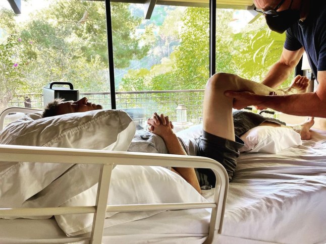 Jeremy Renner Instagram doing physical therapy in the hospital