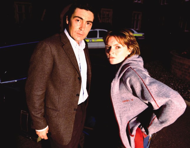 Inspector Lynley Mysteries S1 - Picture shows Nathaniel Parker as Inspector Thomas Lynley and Sharon Small as Sergeant Barbara Havers