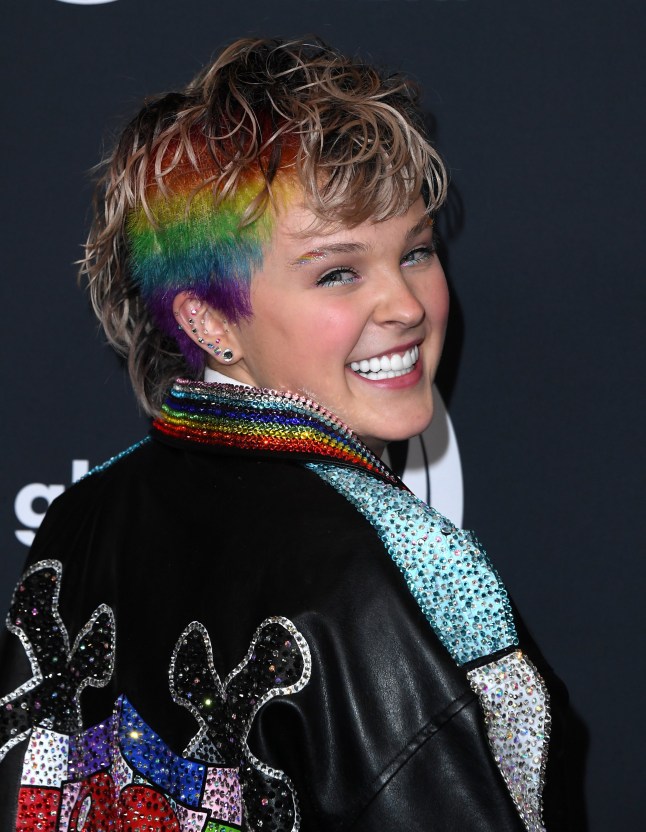 BEVERLY HILLS, CALIFORNIA - MARCH 27: JoJo Siwa arrives at the 36th Annual GLAAD Media Awards at The Beverly Hilton on March 27, 2025 in Beverly Hills, California. (Photo by Steve Granitz/FilmMagic)