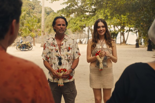 The White Lotus, Episode 01 Walton Goggins as Rick Hatchett & Aimee Lou Wood as Chelsea