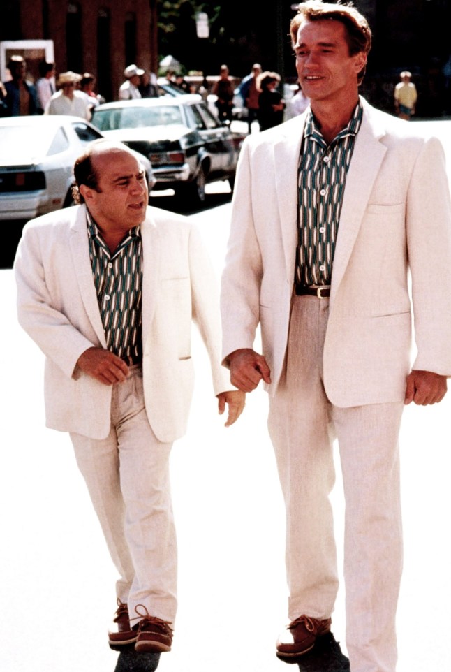 No Merchandising. Editorial Use Only. No Book Cover Usage. Mandatory Credit: Photo by Universal/Everett/Shutterstock (14191706a) TWINS, from left, Danny DeVito, Arnold Schwarzenegger, 1988, ?Universal Pictures/courtesy Everett Collection Twins - 1988